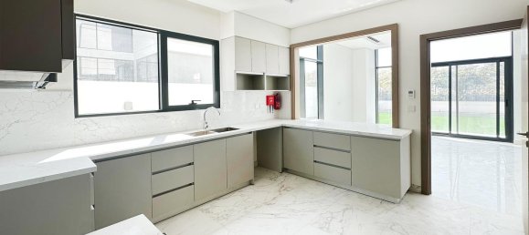 Villa T5 em Al Furjan, UAE N.º 101518 19