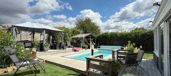 4 bedrooms House in La Roche-sur-Yon, France No. 281225 9