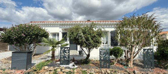 4 bedrooms House in La Roche-sur-Yon, France No. 281225 10