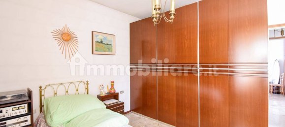 2 Schlafzimmer Wohnung in Como, Italy, Nr. 213386 14