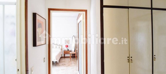 2 Schlafzimmer Wohnung in Como, Italy, Nr. 213386 16