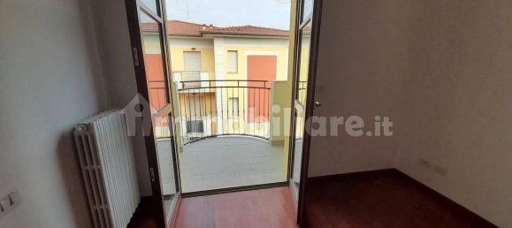 3 bedrooms Apartment in Mantua, Italy No. 346772 14