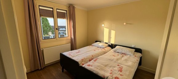 Casa de 5 dormitorios en Anet, France No. 68674 12