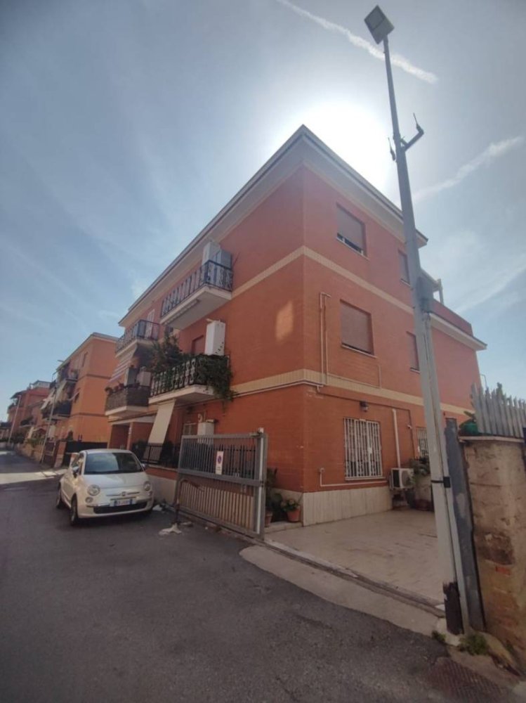 1 chambre Appartement à Rome, Italy No. 388901