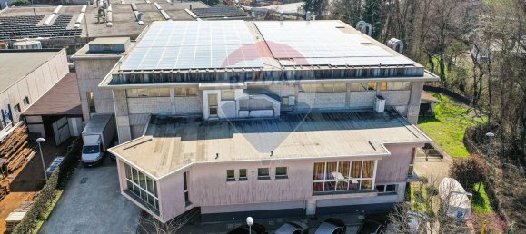 2000m² Commercial property in Mariano Comense, Italy No. 54963 23