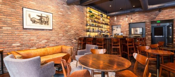 4 chambres Propriété commerciale à New Castle, USA No. 95 5