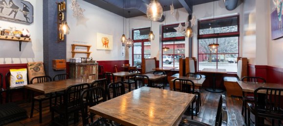 4 chambres Propriété commerciale à New Castle, USA No. 95 4