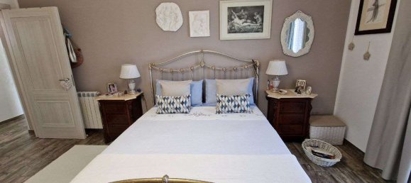 5 rooms Apartment in Palermo, Italy No. 279569 43