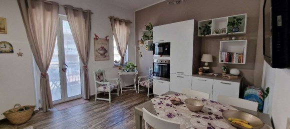 5 rooms Apartment in Palermo, Italy No. 279569 24