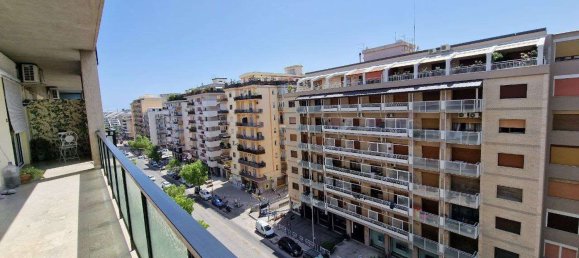 5 rooms Apartment in Palermo, Italy No. 279569 19
