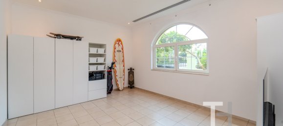 4 bedrooms Villa in Jumeirah Park, UAE No. 28692 13