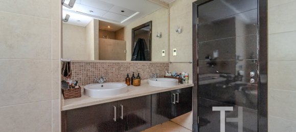 4 bedrooms Villa in Jumeirah Park, UAE No. 28692 23