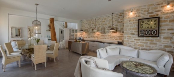 3 bedrooms Villa in Heraklion, Greece No. 203 4