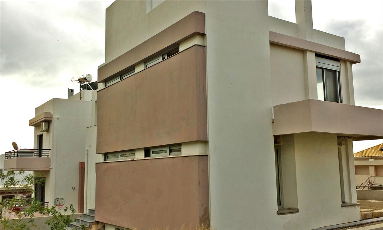 265m² Commercial property in Kalyvia Thorikou, Greece No. 7310