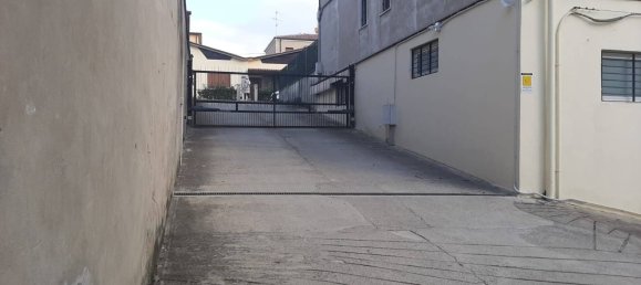 421m² Commercial property in Brescia, Italy No. 121055 27