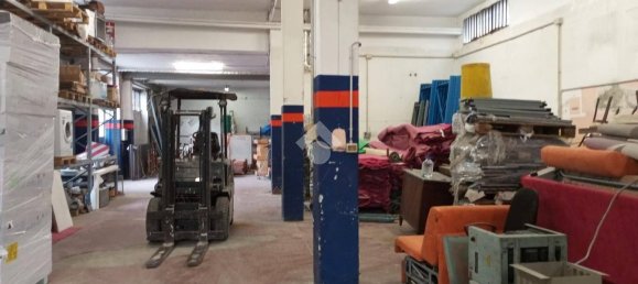 421m² Commercial property in Brescia, Italy No. 121055 6