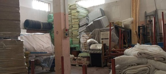 421m² Commercial property in Brescia, Italy No. 121055 11