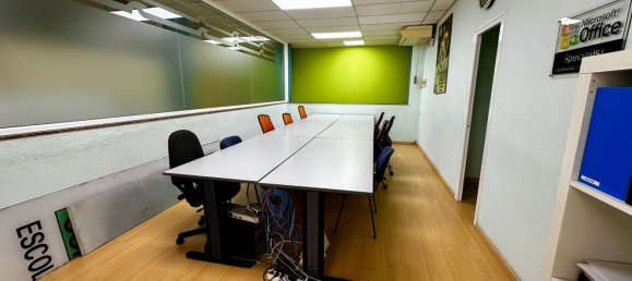 Gewerbliche Immobilie in Badalona, Spain 200m², Nr. 149322 8