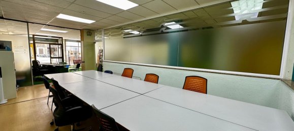 Gewerbliche Immobilie in Badalona, Spain 200m², Nr. 149322 10