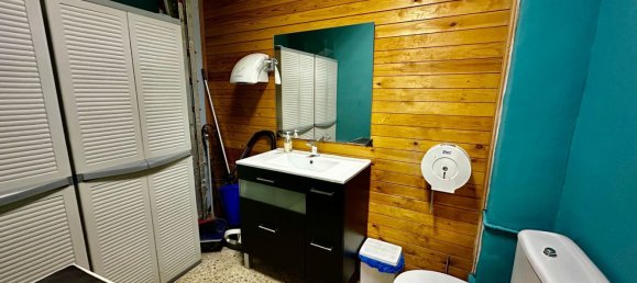 Gewerbliche Immobilie in Badalona, Spain 200m², Nr. 149322 23