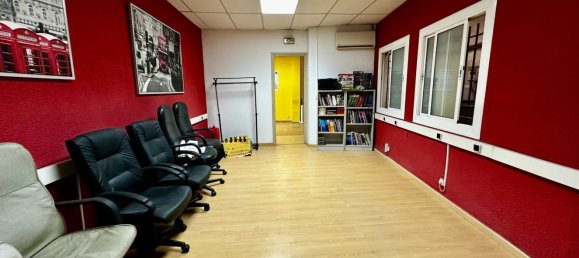 Gewerbliche Immobilie in Badalona, Spain 200m², Nr. 149322 6