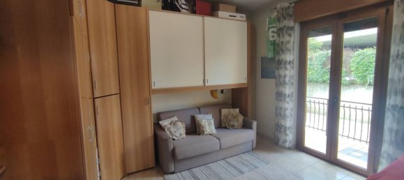 4-salle Villa à San Fermo della Battaglia, Italy No. 300078 20