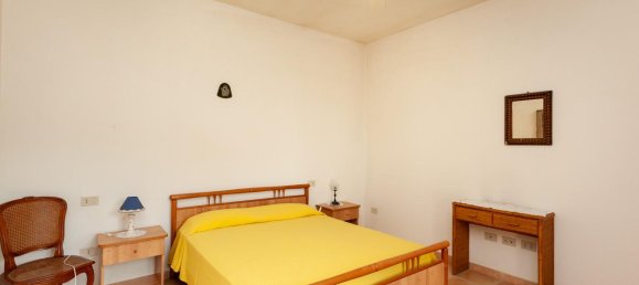 5 rooms Apartment in Torpè, Italy No. 233697 13