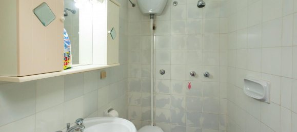 5 rooms Apartment in Torpè, Italy No. 233697 11