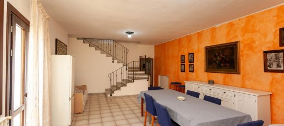5 rooms Apartment in Torpè, Italy No. 233697 4