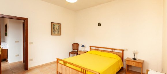 5 rooms Apartment in Torpè, Italy No. 233697 12