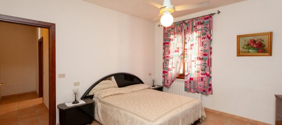 5 rooms Apartment in Torpè, Italy No. 233697 18