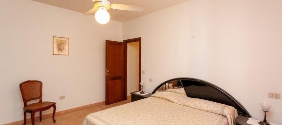 5 rooms Apartment in Torpè, Italy No. 233697 19