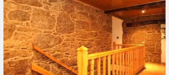 5 bedrooms House in Lugo, Spain No. 185001 9