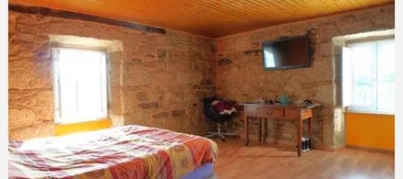 5 bedrooms House in Lugo, Spain No. 185001 11