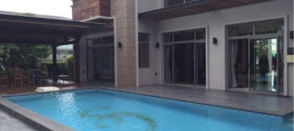 4 bedrooms Cafe / restaurant in Bangkok, Thailand No. 3375 2