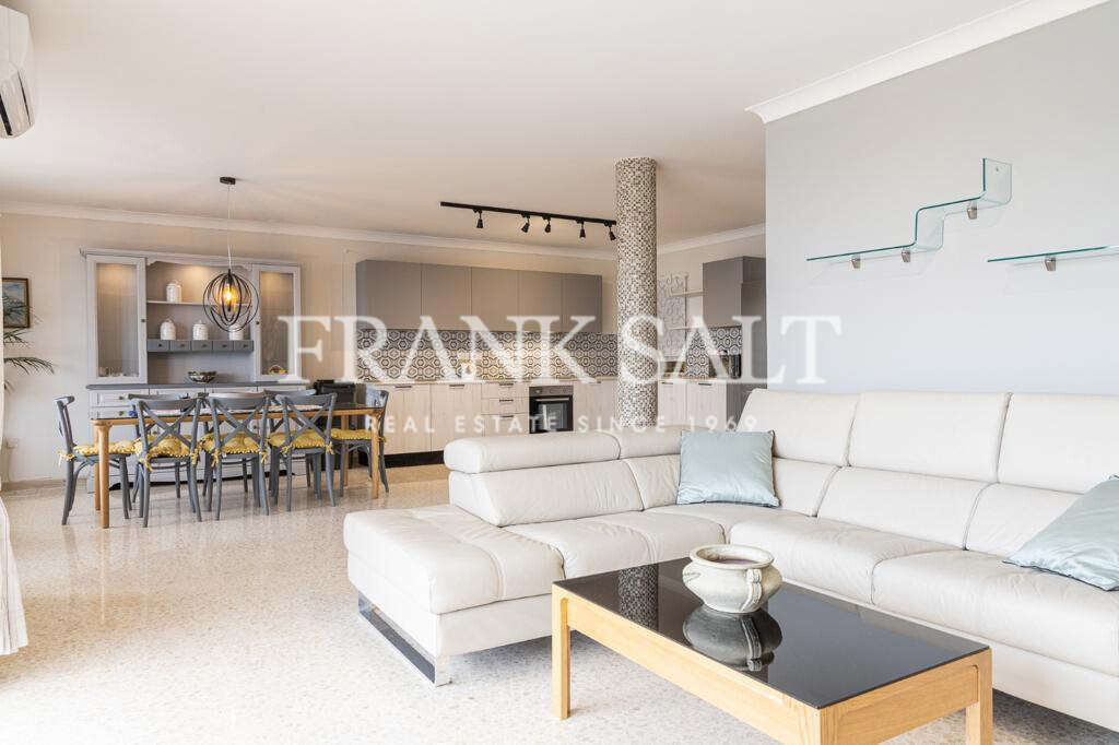 3 bedrooms Apartment in Saint Paul's Bay, Malta No. 10857