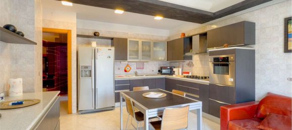 6 Schlafzimmer Wohnung in Taranto, Italy, Nr. 356995 8