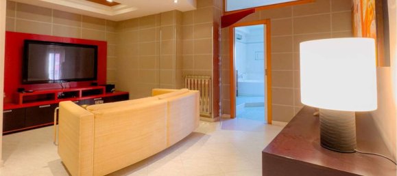 6 Schlafzimmer Wohnung in Taranto, Italy, Nr. 356995 7