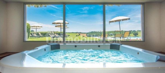 Дом с 2 спальнями в Кортона, Италия № 56230 8