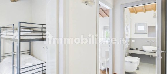 Дом с 2 спальнями в Кортона, Италия № 56230 32