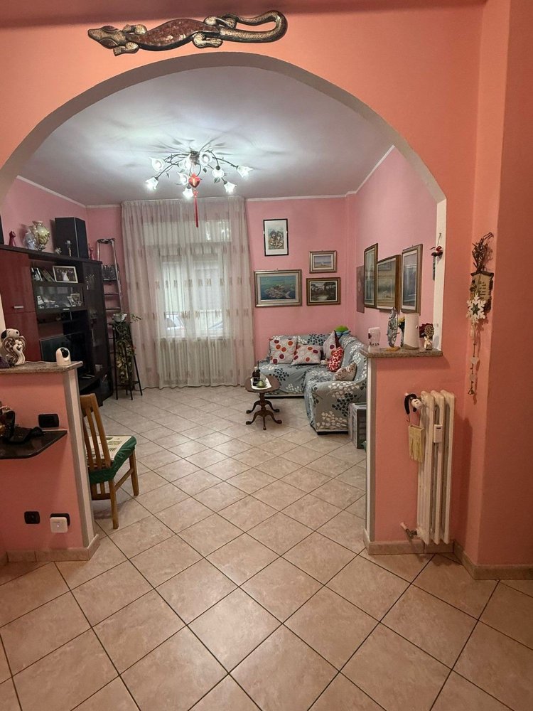 3 chambres Appartement à San Donato Milanese, Italy No. 360692