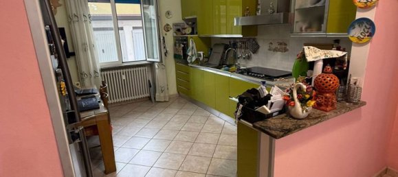 3 chambres Appartement à San Donato Milanese, Italy No. 360692 2