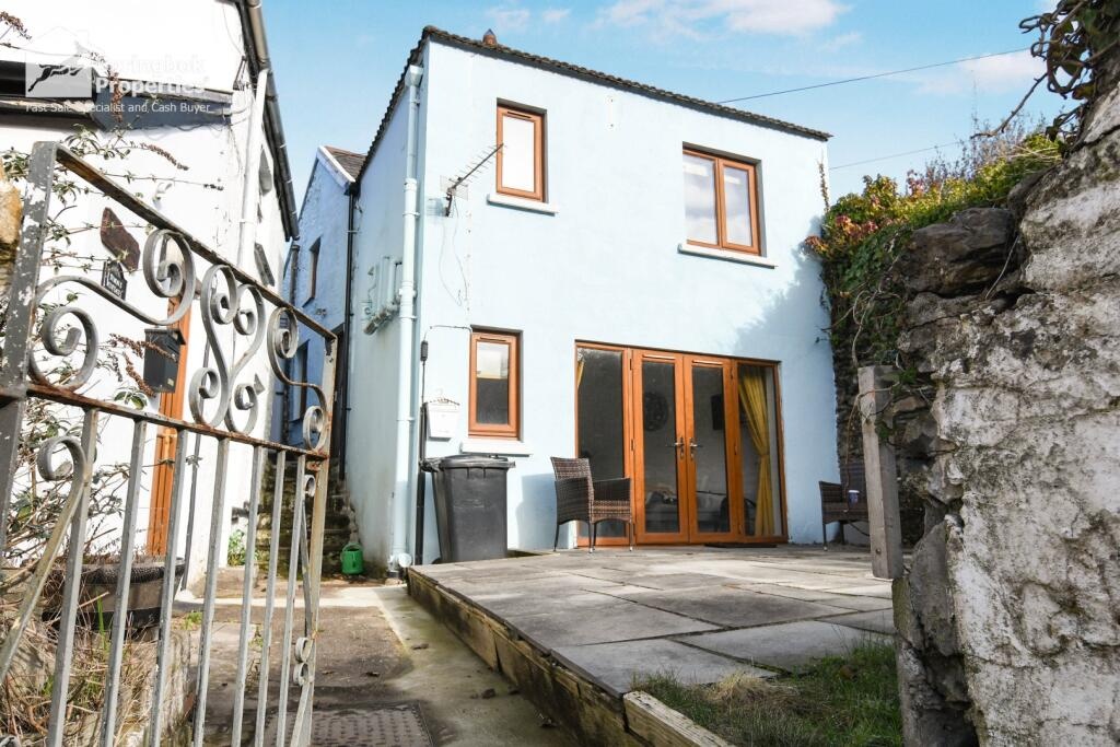 2 bedrooms House in Ilfracombe, United Kingdom No. 2320