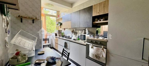 4 bedrooms Apartment in Naples, Italy No. 381307 7