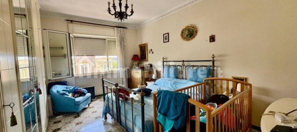 4 bedrooms Apartment in Naples, Italy No. 381307 15