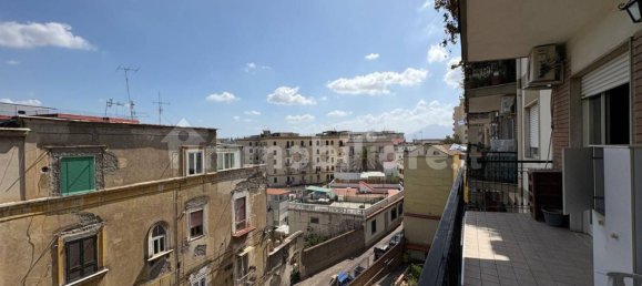 4 bedrooms Apartment in Naples, Italy No. 381307 25