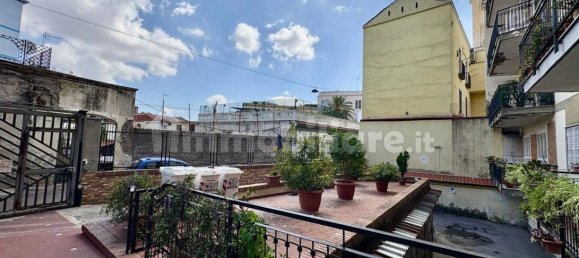 4 bedrooms Apartment in Naples, Italy No. 381307 20