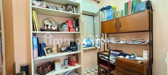4 bedrooms Apartment in Naples, Italy No. 381307 10