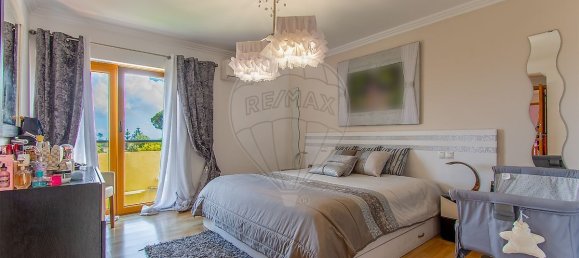 4 bedrooms House in Rio de Mouro, Portugal No. 49109 15