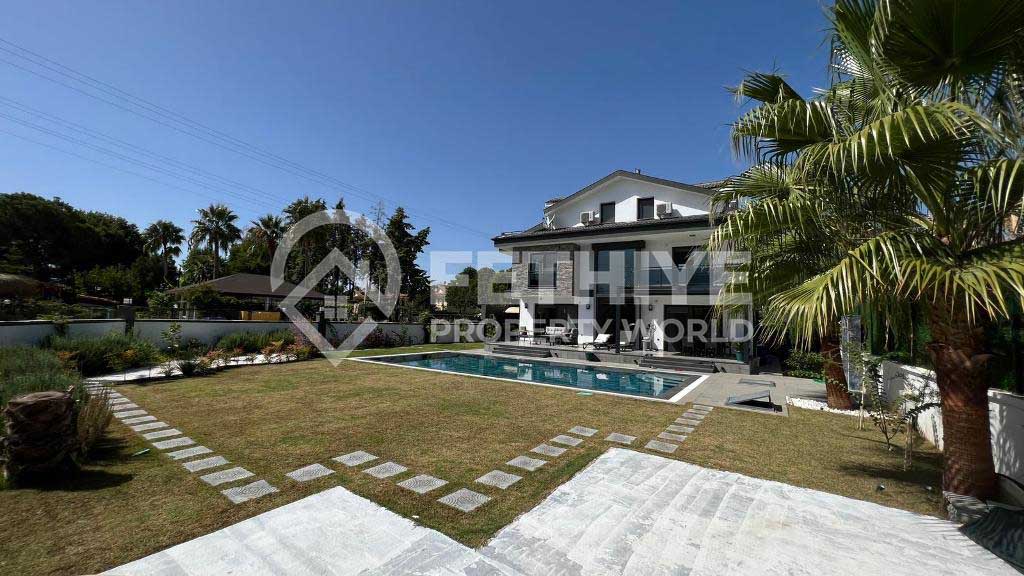 Villa 4+1 in Fethiye, Turkey No. 22887